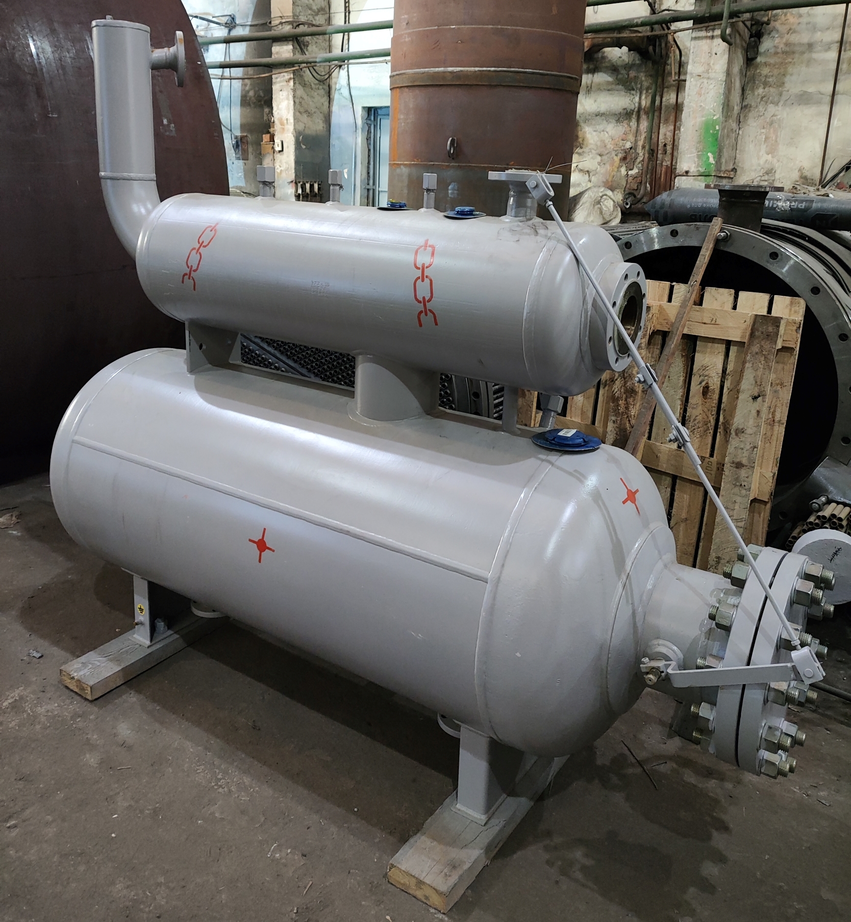 Емкость сепарационная АГЗУ.jpg